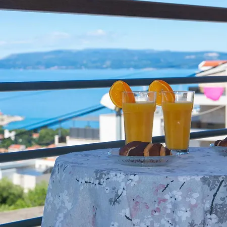 Apartments Nataly With Free Parking Makarska Exterior photo