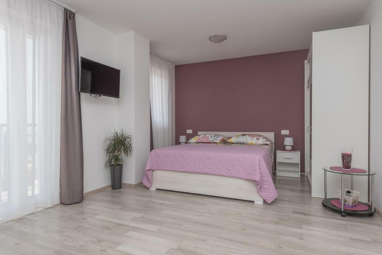 Nataly With Free Parking Makarska