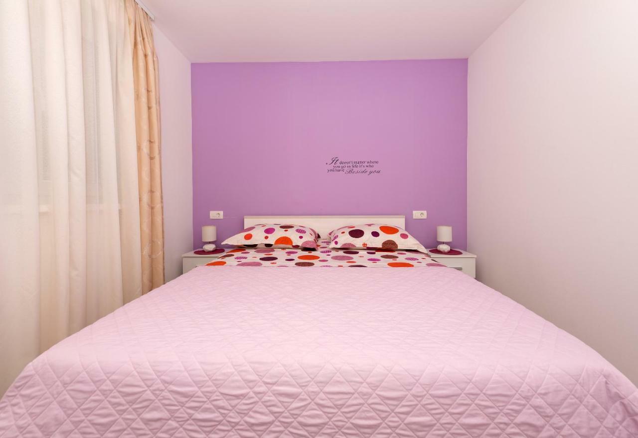 Nataly With Free Parking Apartment *